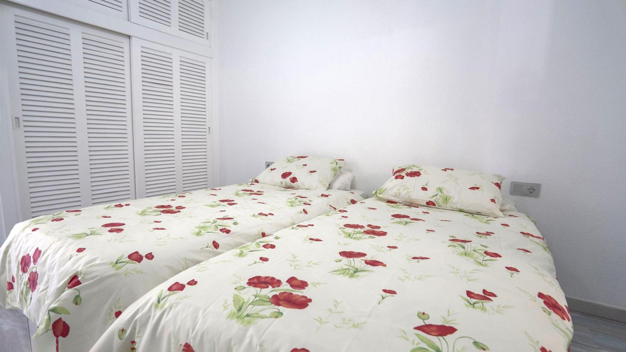 Modern Detached 4 Bed 3 Bath Villa With Private Pool Close To All Amenities 比利亚马丁 外观 照片