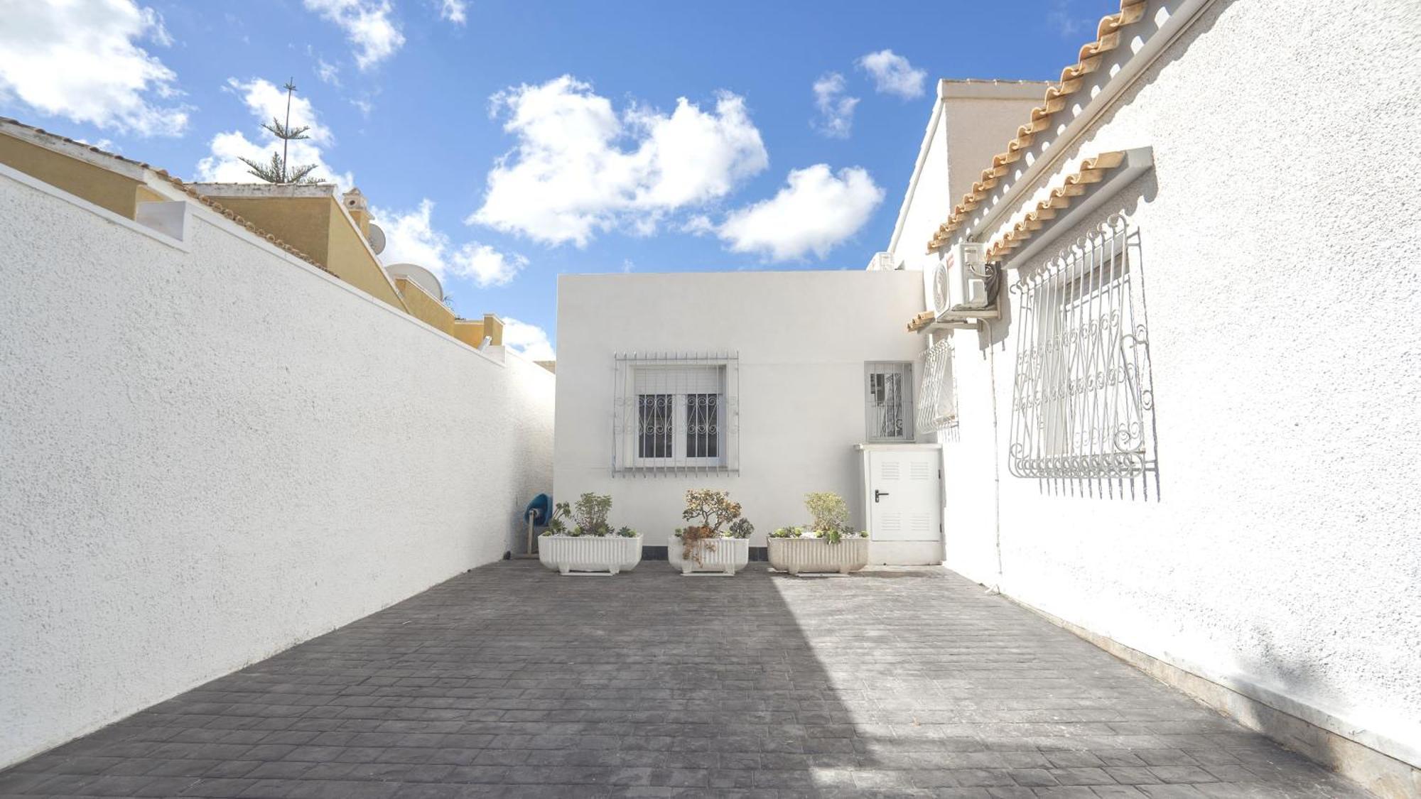Modern Detached 4 Bed 3 Bath Villa With Private Pool Close To All Amenities 比利亚马丁 外观 照片