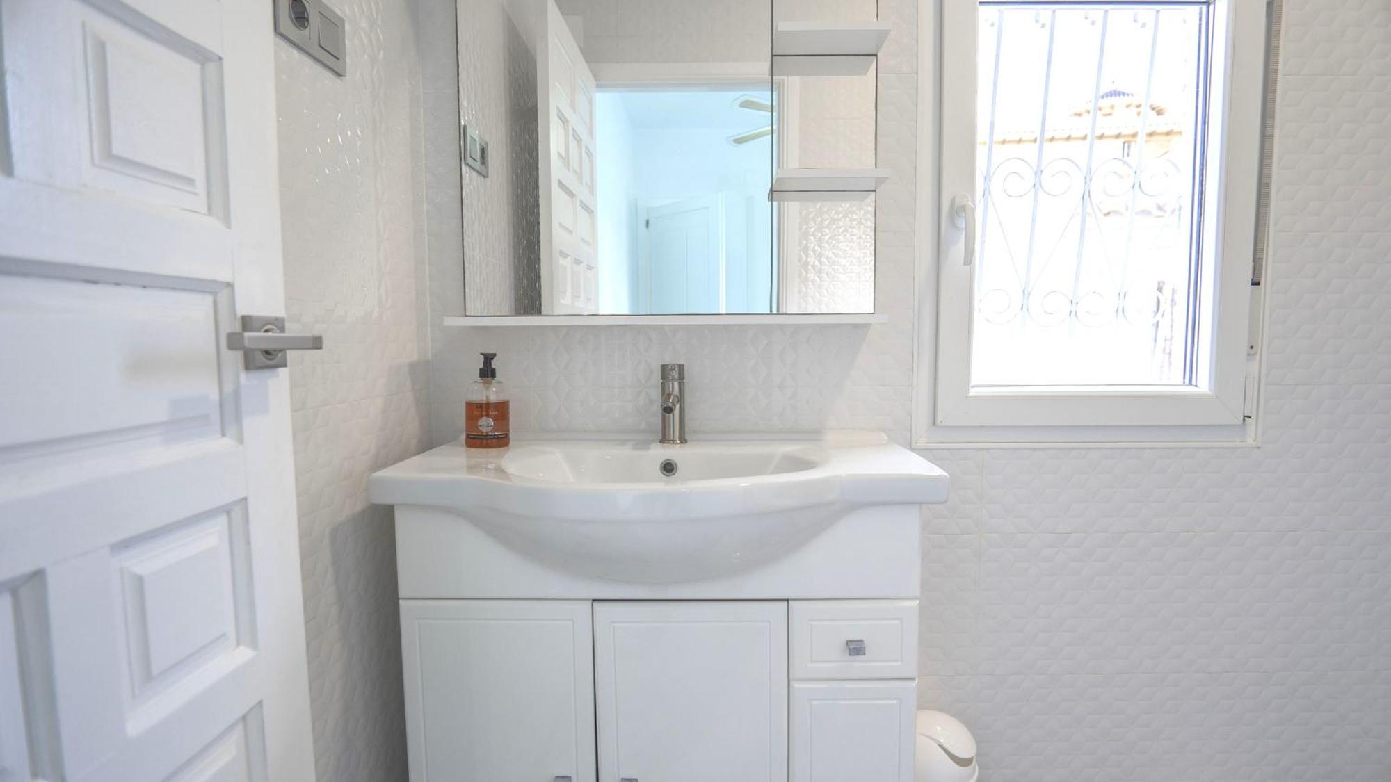Modern Detached 4 Bed 3 Bath Villa With Private Pool Close To All Amenities 比利亚马丁 外观 照片